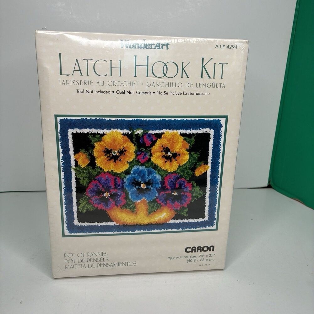 Caron Wonder Art Latch Hook Rug Kit #4294 Pot Of Pansies 20x27 Sealed Floral